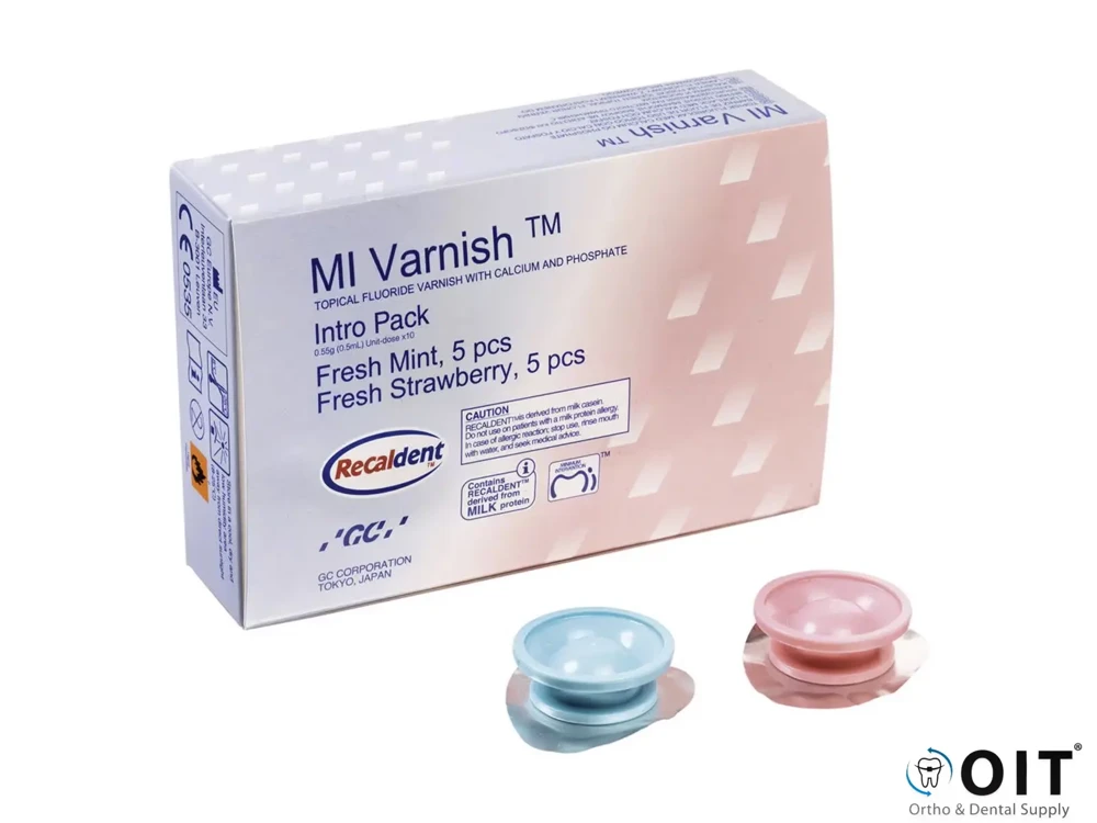 GC MI Varnish Intro Pack Aardbei/Mint Unit-Dose (2x5x0.5ml/20 brushes)